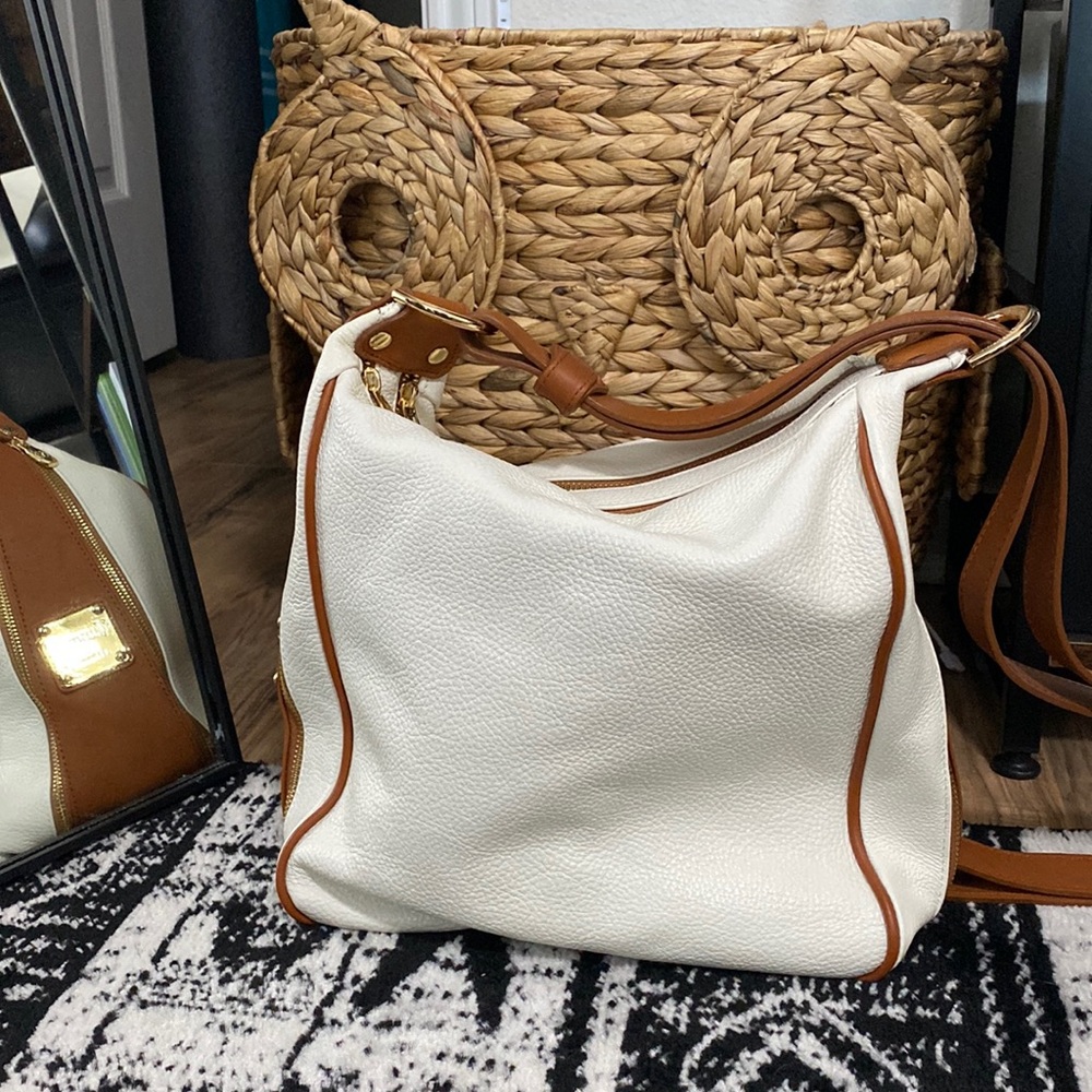 Valentia shoulder bag